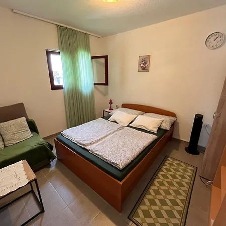 Ferienwohnung Fuer 2 Personen Ca 25 Qm In Nin, Dalmatien Norddalmatien Apartament
